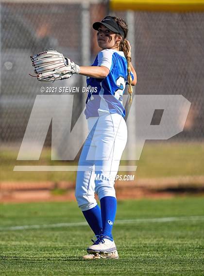 Thumbnail 2 in Coconino @ Mesquite photogallery.