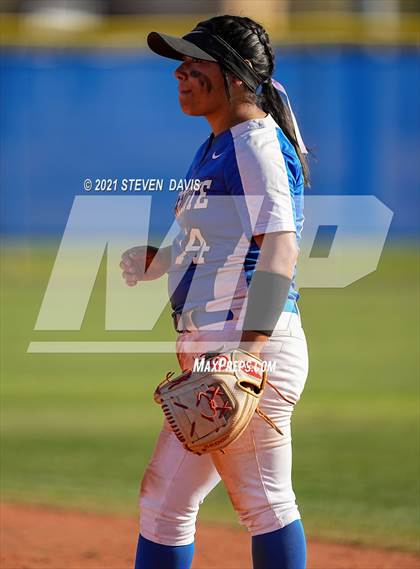 Thumbnail 3 in Coconino @ Mesquite photogallery.