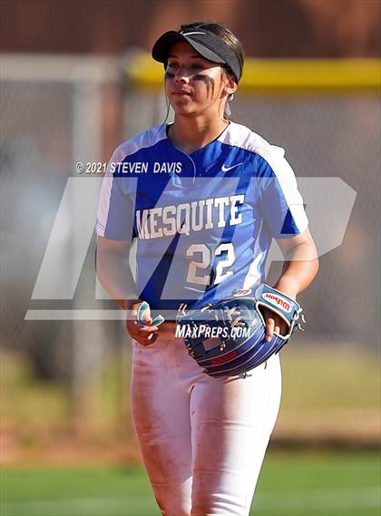 Thumbnail 3 in Coconino @ Mesquite photogallery.