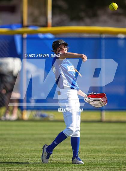 Thumbnail 2 in Coconino @ Mesquite photogallery.