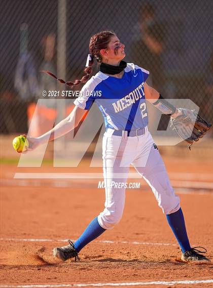 Thumbnail 3 in Coconino @ Mesquite photogallery.