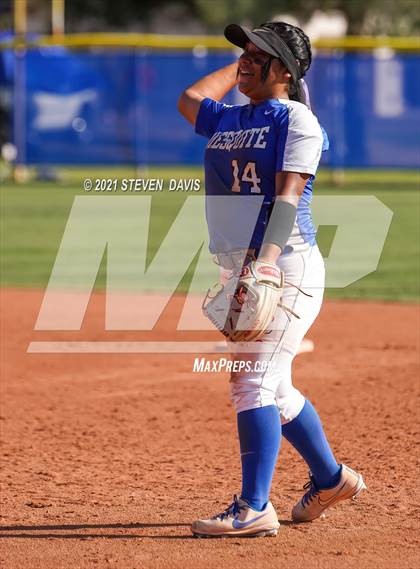 Thumbnail 2 in Coconino @ Mesquite photogallery.