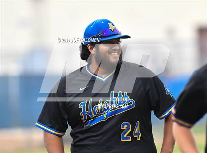 Thumbnail 2 in Alamo Heights vs Houston [Sam] photogallery.