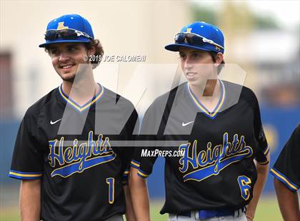 Thumbnail 1 in Alamo Heights vs Houston [Sam] photogallery.