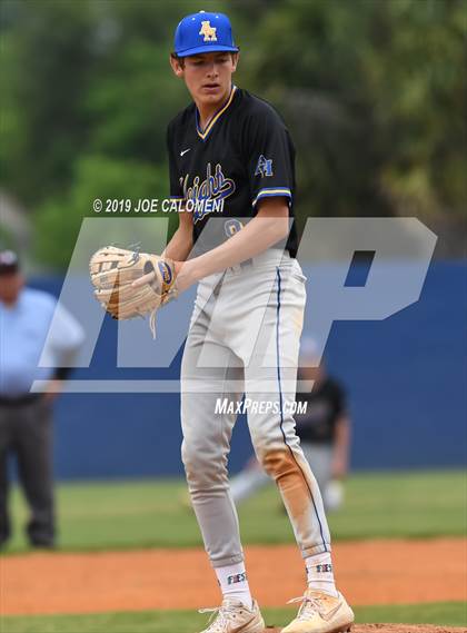 Thumbnail 3 in Alamo Heights vs Houston [Sam] photogallery.