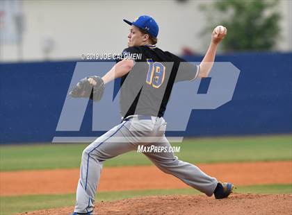 Thumbnail 1 in Alamo Heights vs Houston [Sam] photogallery.