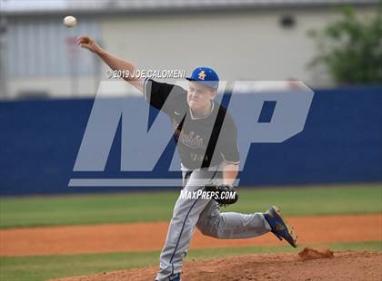 Thumbnail 3 in Alamo Heights vs Houston [Sam] photogallery.