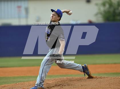 Thumbnail 2 in Alamo Heights vs Houston [Sam] photogallery.