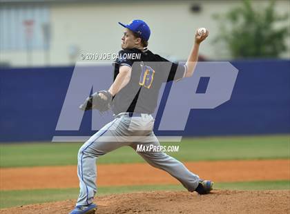 Thumbnail 1 in Alamo Heights vs Houston [Sam] photogallery.