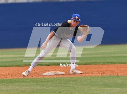 Thumbnail 1 in Alamo Heights vs Houston [Sam] photogallery.