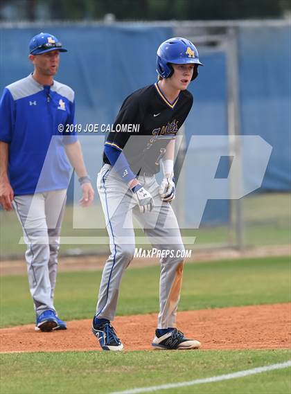 Thumbnail 2 in Alamo Heights vs Houston [Sam] photogallery.