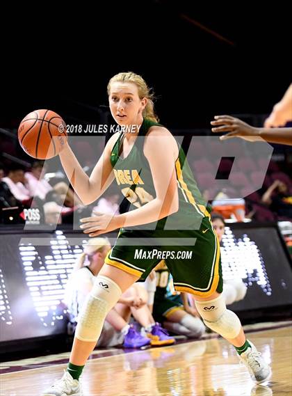 Thumbnail 2 in Brea Olinda vs. Desert Oasis (Tarkanian Classic) photogallery.