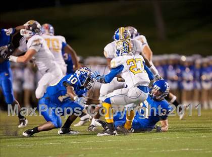 Thumbnail 1 in Sulphur Springs vs. Corsicana (4A Division 2 Region 2 Area) photogallery.