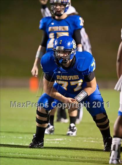 Thumbnail 1 in Sulphur Springs vs. Corsicana (4A Division 2 Region 2 Area) photogallery.