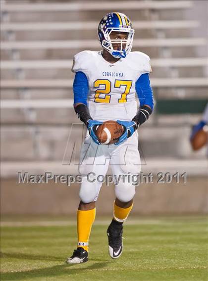 Thumbnail 1 in Sulphur Springs vs. Corsicana (4A Division 2 Region 2 Area) photogallery.