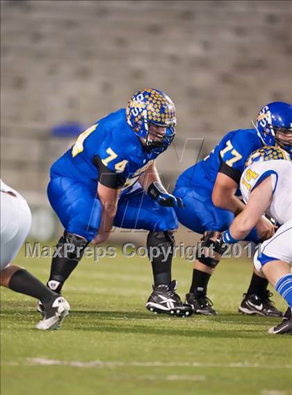 Thumbnail 3 in Sulphur Springs vs. Corsicana (4A Division 2 Region 2 Area) photogallery.