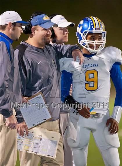 Thumbnail 2 in Sulphur Springs vs. Corsicana (4A Division 2 Region 2 Area) photogallery.