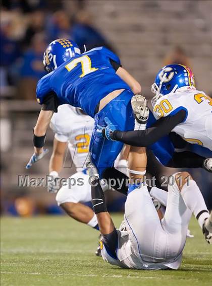 Thumbnail 2 in Sulphur Springs vs. Corsicana (4A Division 2 Region 2 Area) photogallery.