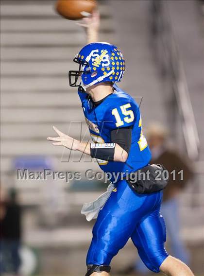 Thumbnail 1 in Sulphur Springs vs. Corsicana (4A Division 2 Region 2 Area) photogallery.