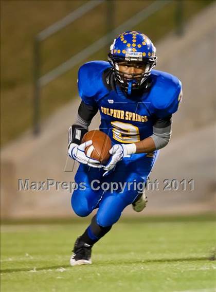 Thumbnail 2 in Sulphur Springs vs. Corsicana (4A Division 2 Region 2 Area) photogallery.