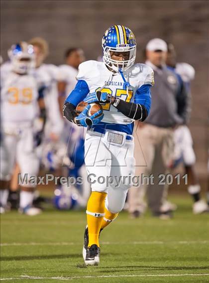 Thumbnail 1 in Sulphur Springs vs. Corsicana (4A Division 2 Region 2 Area) photogallery.