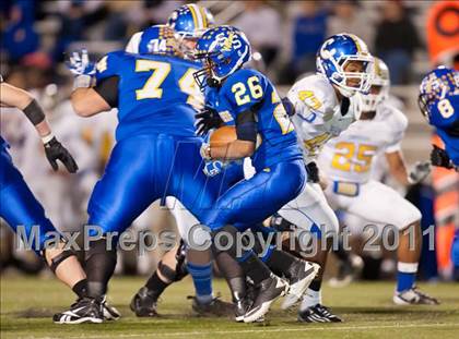 Thumbnail 1 in Sulphur Springs vs. Corsicana (4A Division 2 Region 2 Area) photogallery.