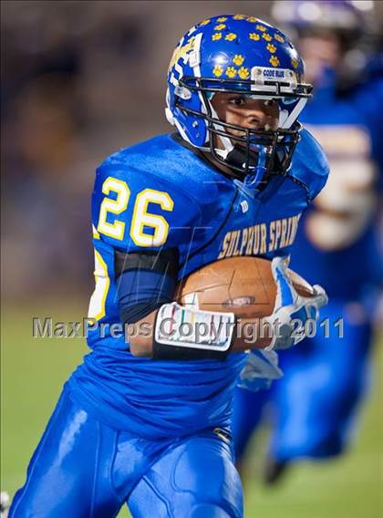 Thumbnail 1 in Sulphur Springs vs. Corsicana (4A Division 2 Region 2 Area) photogallery.