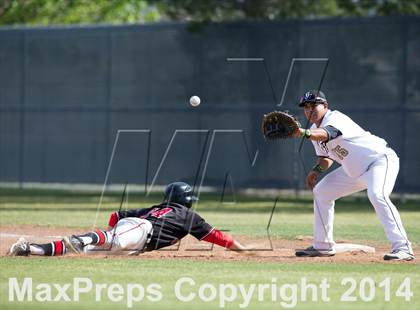 Thumbnail 2 in Golden Valley vs. Hart photogallery.