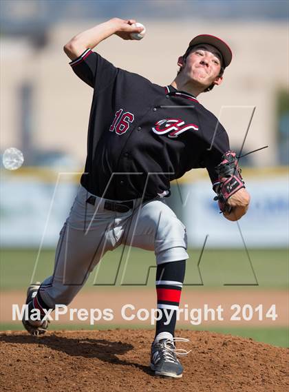 Thumbnail 2 in Golden Valley vs. Hart photogallery.