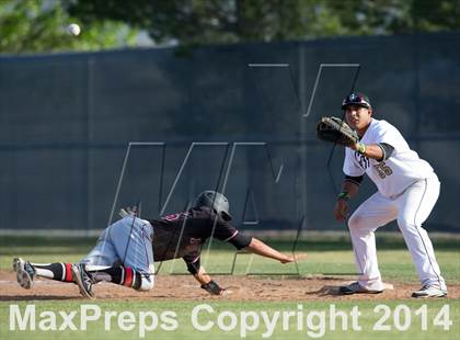 Thumbnail 3 in Golden Valley vs. Hart photogallery.