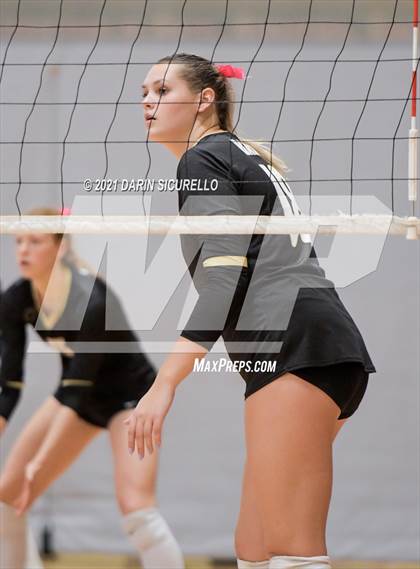 Thumbnail 2 in Village Christian vs. Basha (Nike Tournament of Champions) photogallery.