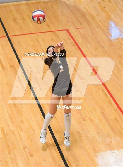 Thumbnail 1 in Village Christian vs. Basha (Nike Tournament of Champions) photogallery.