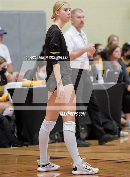 Thumbnail 1 in Village Christian vs. Basha (Nike Tournament of Champions) photogallery.