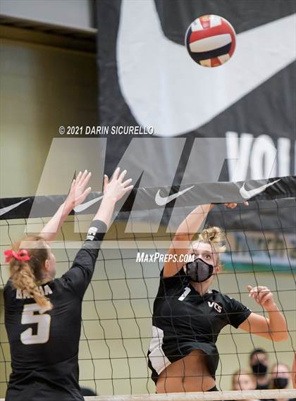 Thumbnail 2 in Village Christian vs. Basha (Nike Tournament of Champions) photogallery.