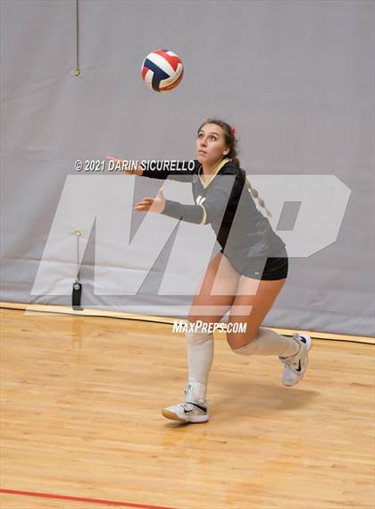 Thumbnail 2 in Village Christian vs. Basha (Nike Tournament of Champions) photogallery.