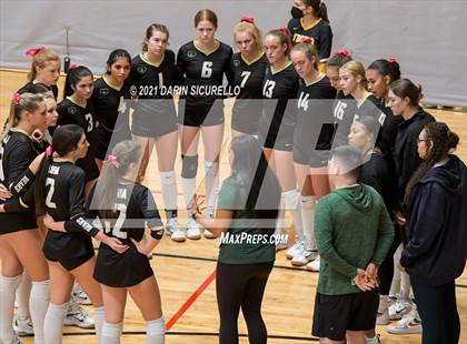 Thumbnail 3 in Village Christian vs. Basha (Nike Tournament of Champions) photogallery.