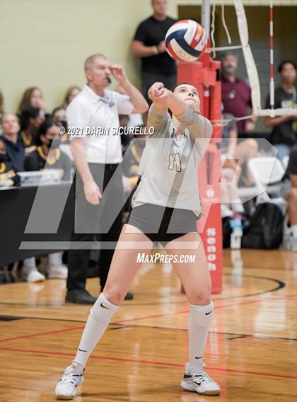 Thumbnail 2 in Village Christian vs. Basha (Nike Tournament of Champions) photogallery.