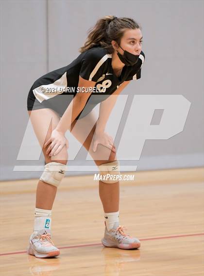 Thumbnail 2 in Village Christian vs. Basha (Nike Tournament of Champions) photogallery.