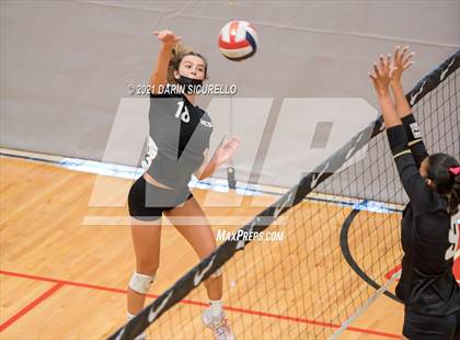 Thumbnail 3 in Village Christian vs. Basha (Nike Tournament of Champions) photogallery.