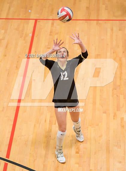Thumbnail 3 in Village Christian vs. Basha (Nike Tournament of Champions) photogallery.