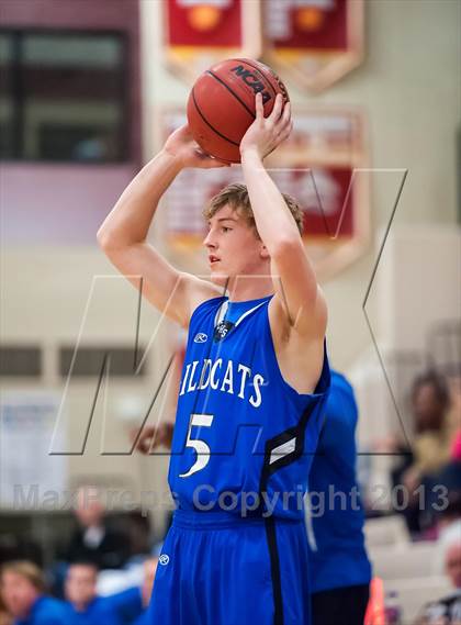 Thumbnail 1 in Pueblo Central vs. Alameda (Ponderosa Invitational) photogallery.