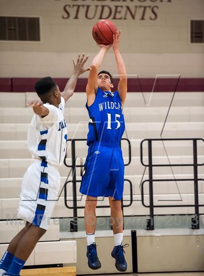 Thumbnail 2 in Pueblo Central vs. Alameda (Ponderosa Invitational) photogallery.
