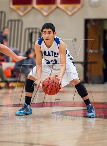 Thumbnail 2 in Pueblo Central vs. Alameda (Ponderosa Invitational) photogallery.
