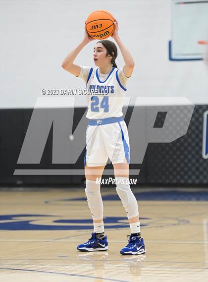 Thumbnail 3 in Pueblo vs Mesquite (AIA 4A Semifinal) photogallery.
