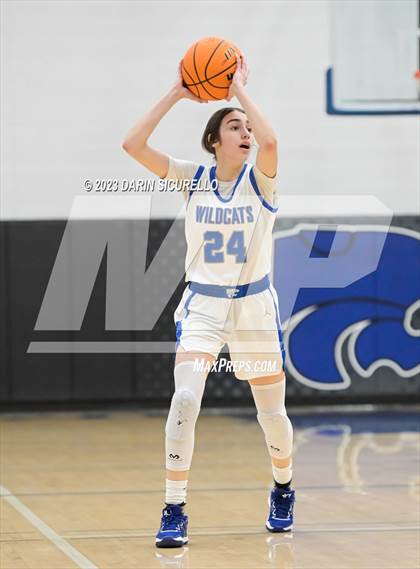 Thumbnail 3 in Pueblo vs Mesquite (AIA 4A Semifinal) photogallery.