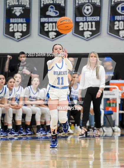 Thumbnail 2 in Pueblo vs Mesquite (AIA 4A Semifinal) photogallery.