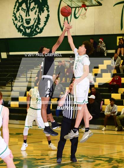 Thumbnail 2 in Mountain View vs St Mary's (Horizon Holiday Hoops Tournament) photogallery.