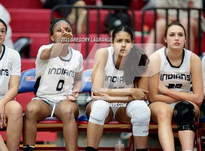 Thumbnail 2 in Crowley vs Keller photogallery.