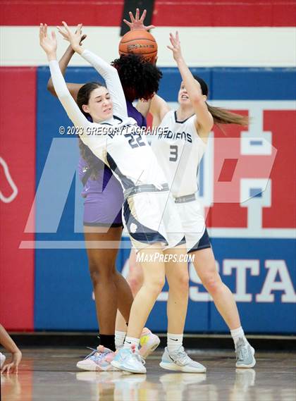 Thumbnail 1 in Crowley vs Keller photogallery.