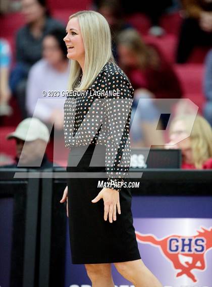 Thumbnail 1 in Crowley vs Keller photogallery.